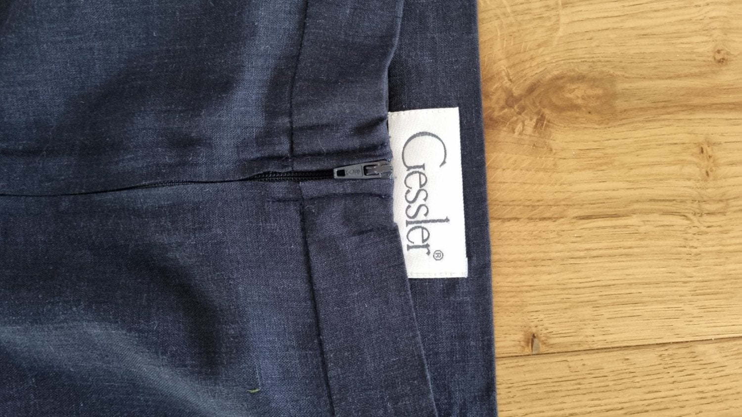 80's Gessler vintage pencil skirt-1 - MajulaHandmade