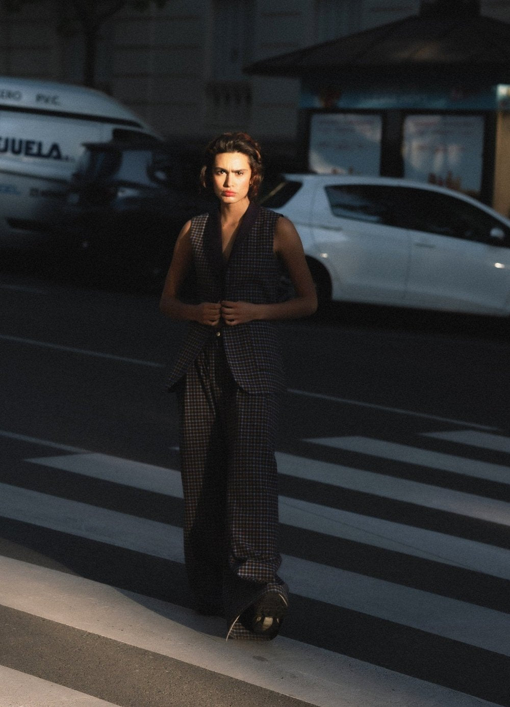 Reversible V-Neck Fitted Vest - NAGI-4 - MajulaHandmade