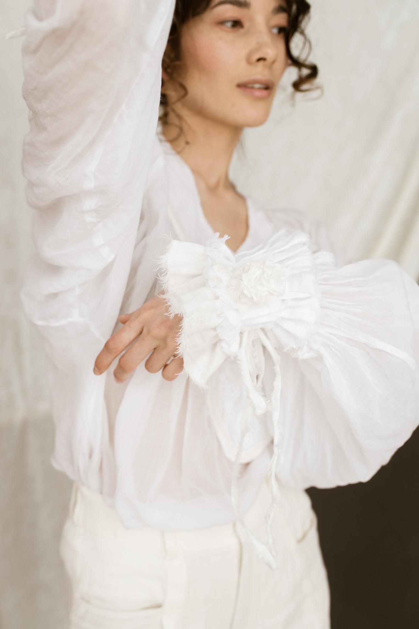 Romantic Linen Cuffs with Silk Flower Brooches-4 - MajulaHandmade