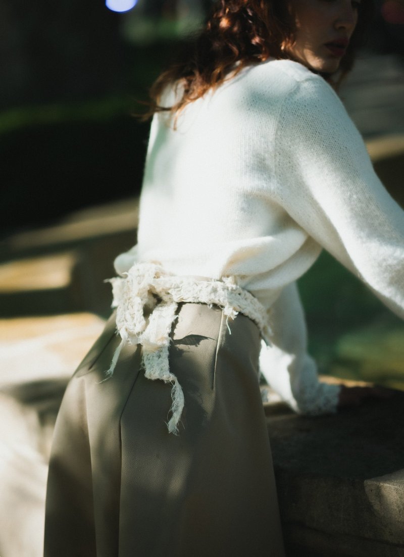 V-neckline sweater_ 2 Majulahandmade