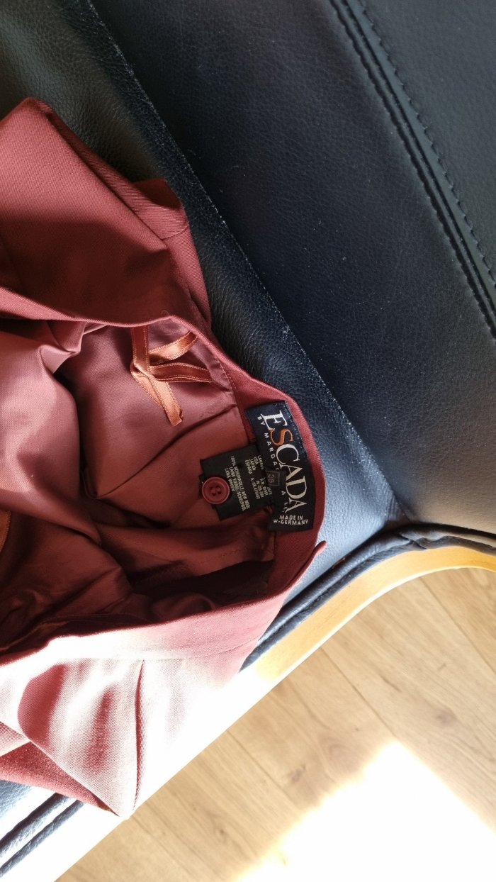 Vintage ESCADA pencil skirt /BROWN-1 - MajulaHandmade