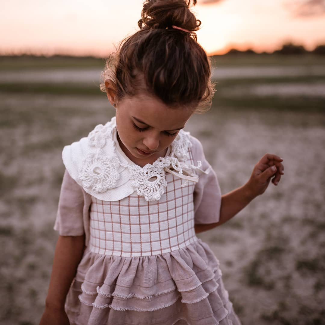 Daisy necklace - MajulaHandmade