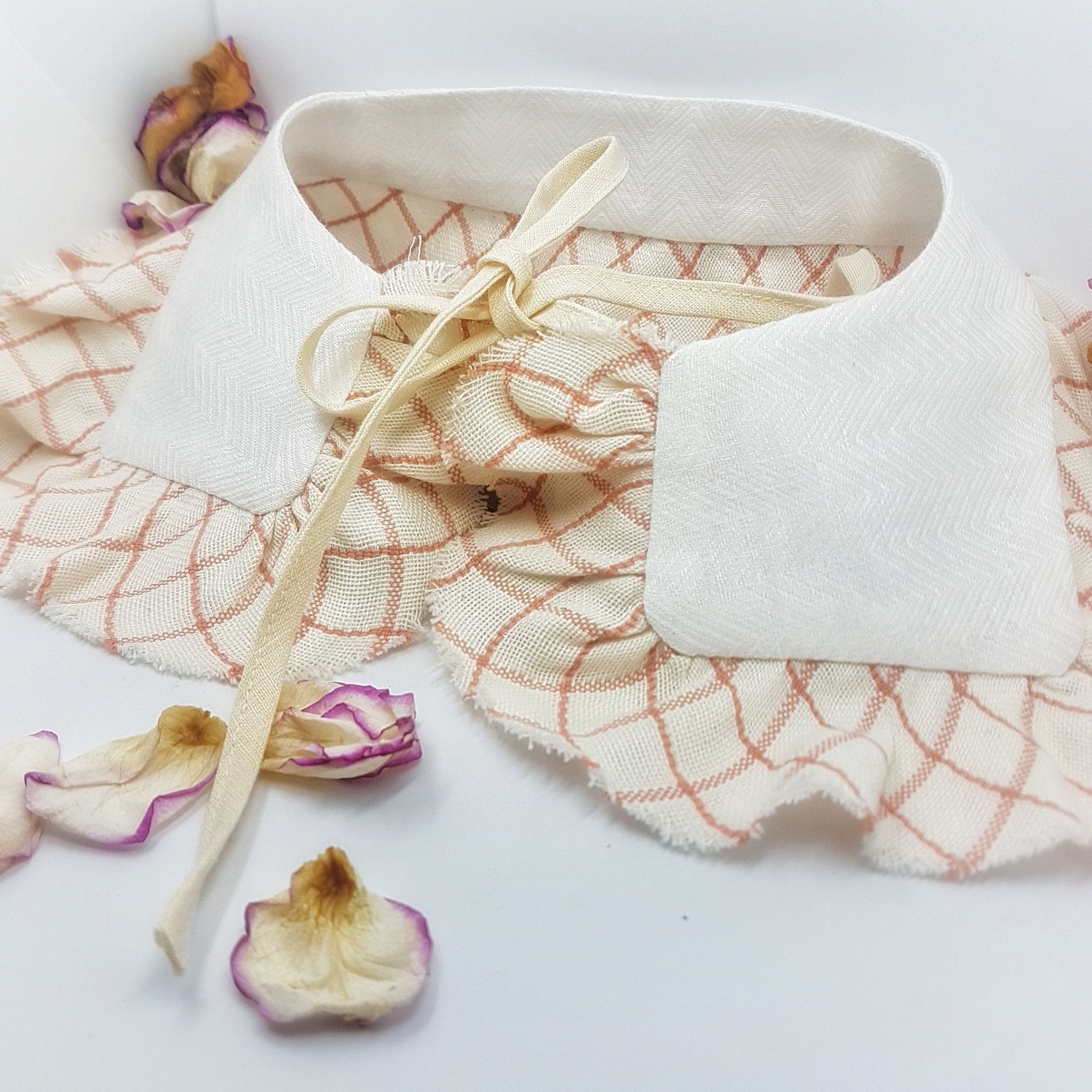Thistle collar - MajulaHandmade