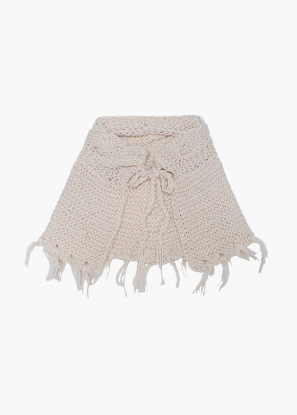 Hand knitted collar with fringes