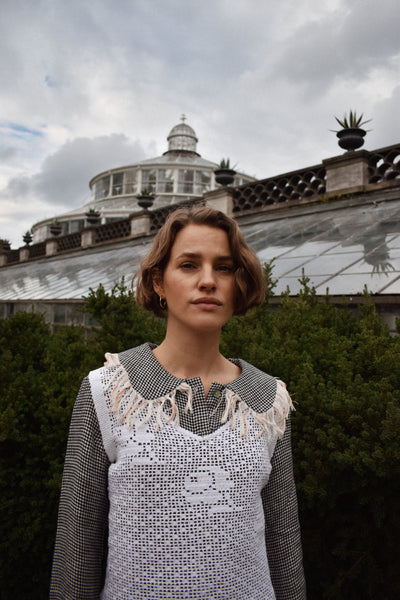 Linen shirt with fringes collar