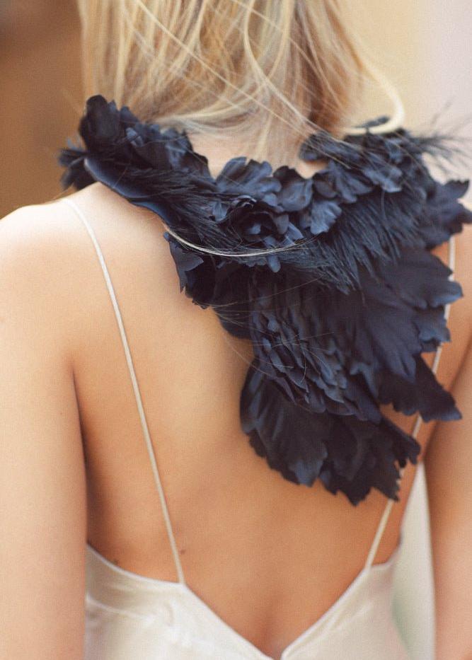 Natural silk and leather necklace - FEATHER'S TOUCH