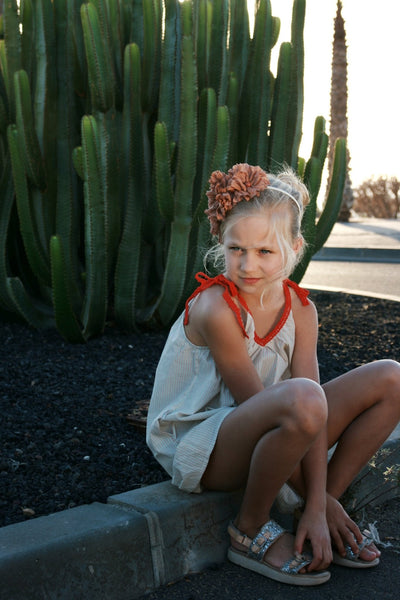 Modern girl headpiece