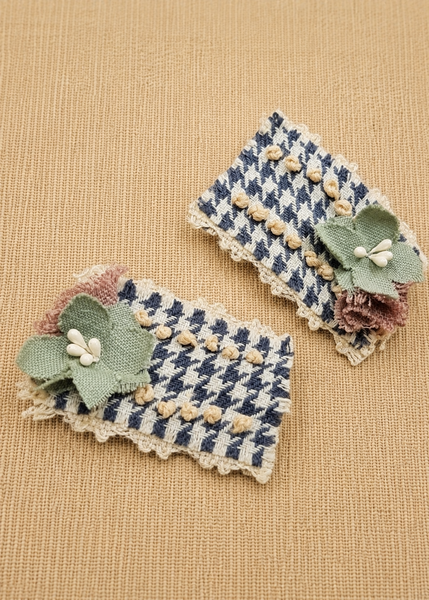 Flower seeds pins - MajulaHandmade