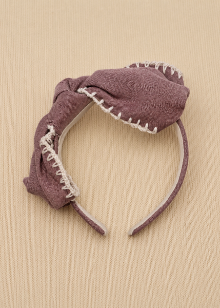 Wide headband with the bow