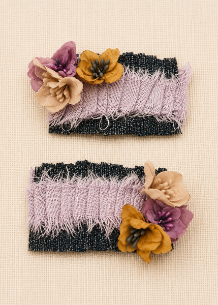 Retro-inspired pins - All shades of pink 3