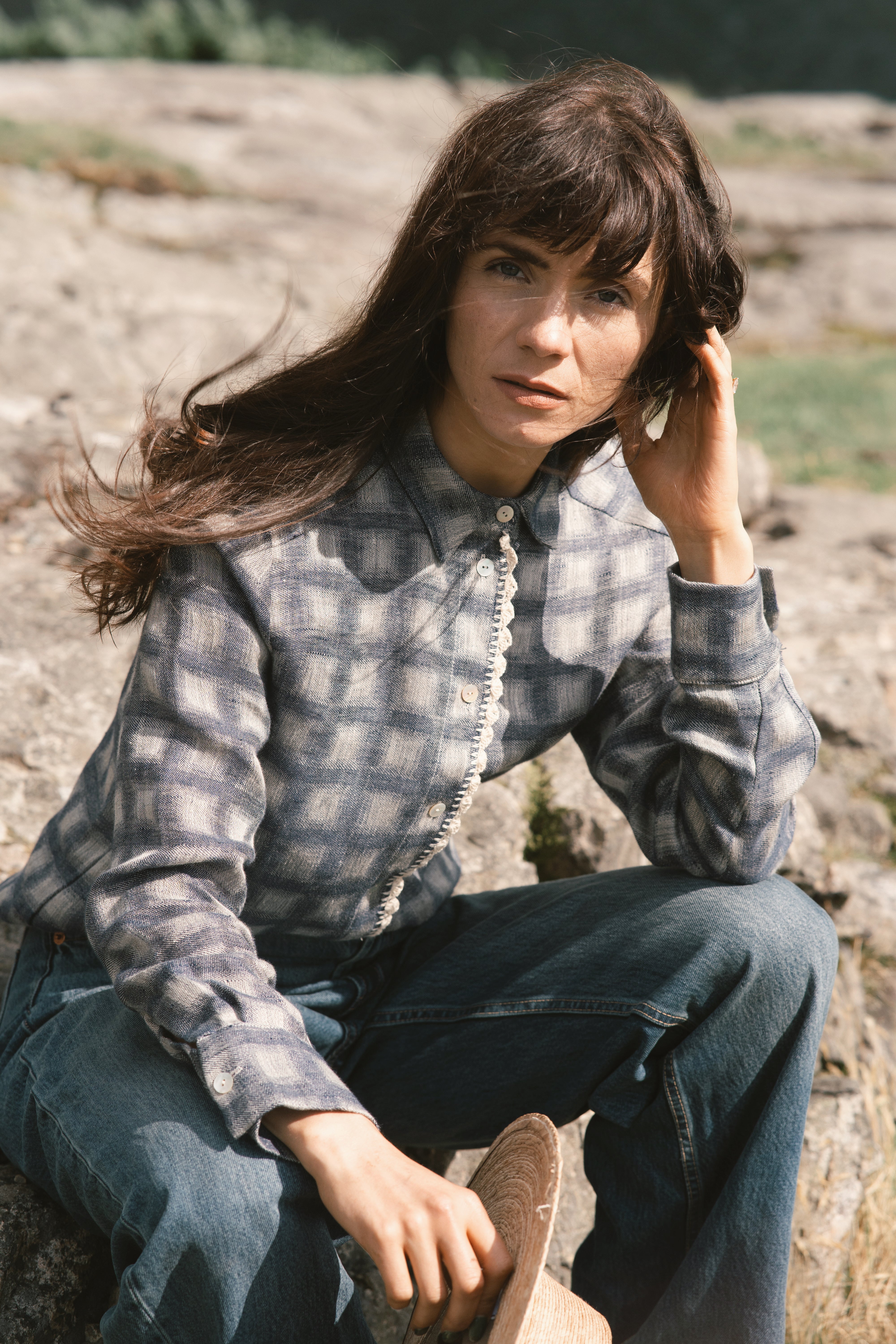 Classic shirt with handcrocheted detail - GALEN