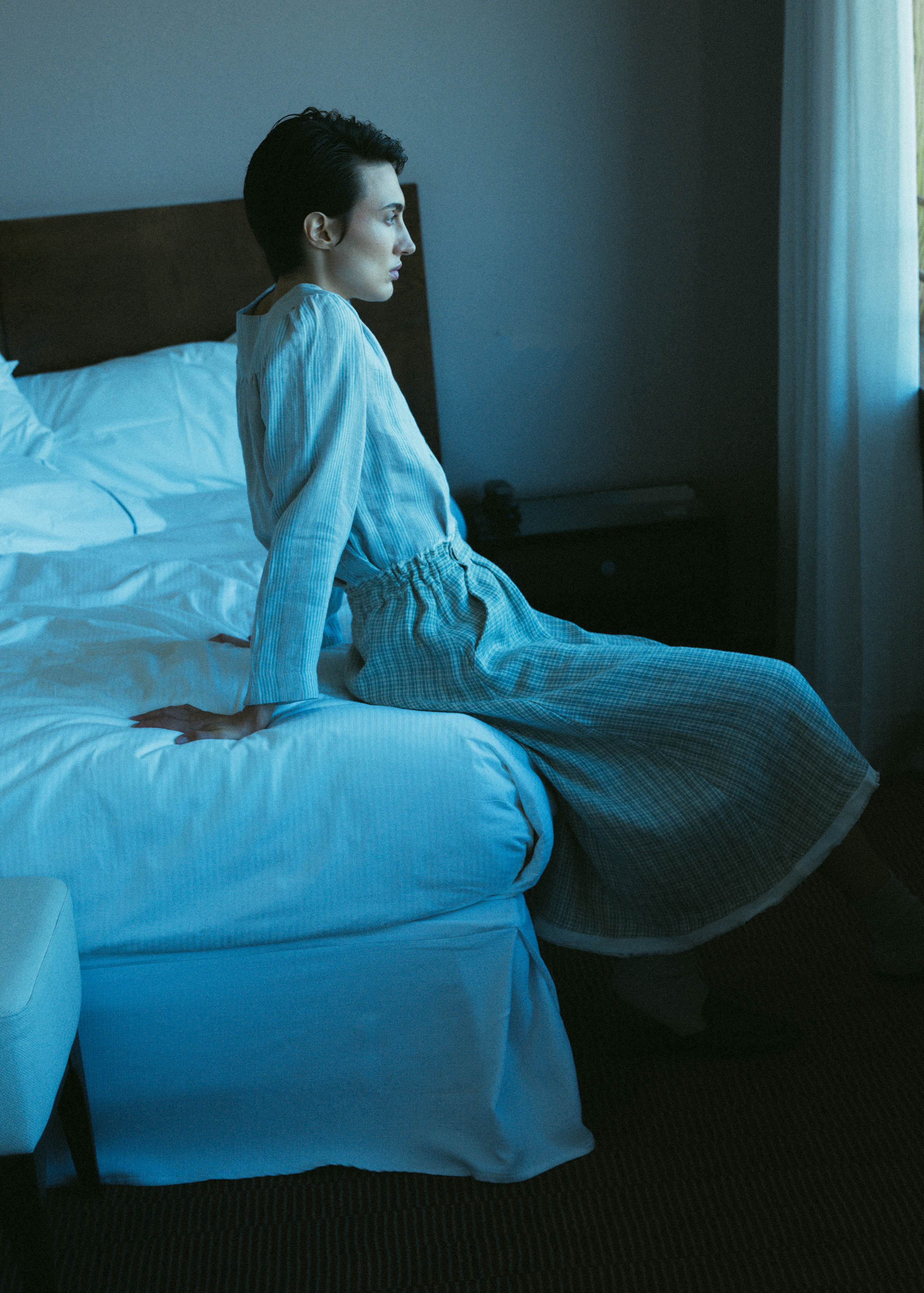 Classic Gingham Linen-Wool Midi Skirt