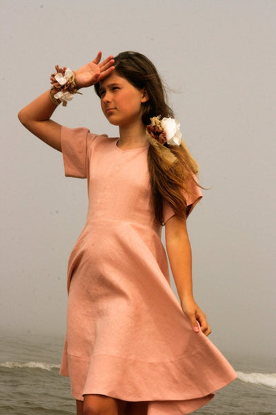 Versatile white silk flower accessory - WILDFLOWER